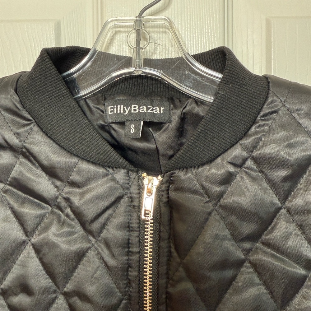 Eilly Bazar Women’s Black Quilted Bomber Jacket Small - Picture 4 of 7